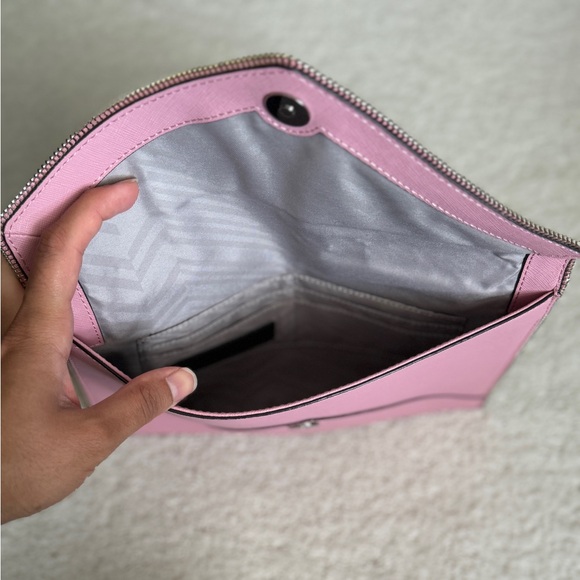 Pink envelope clutch - Picture 5 of 6